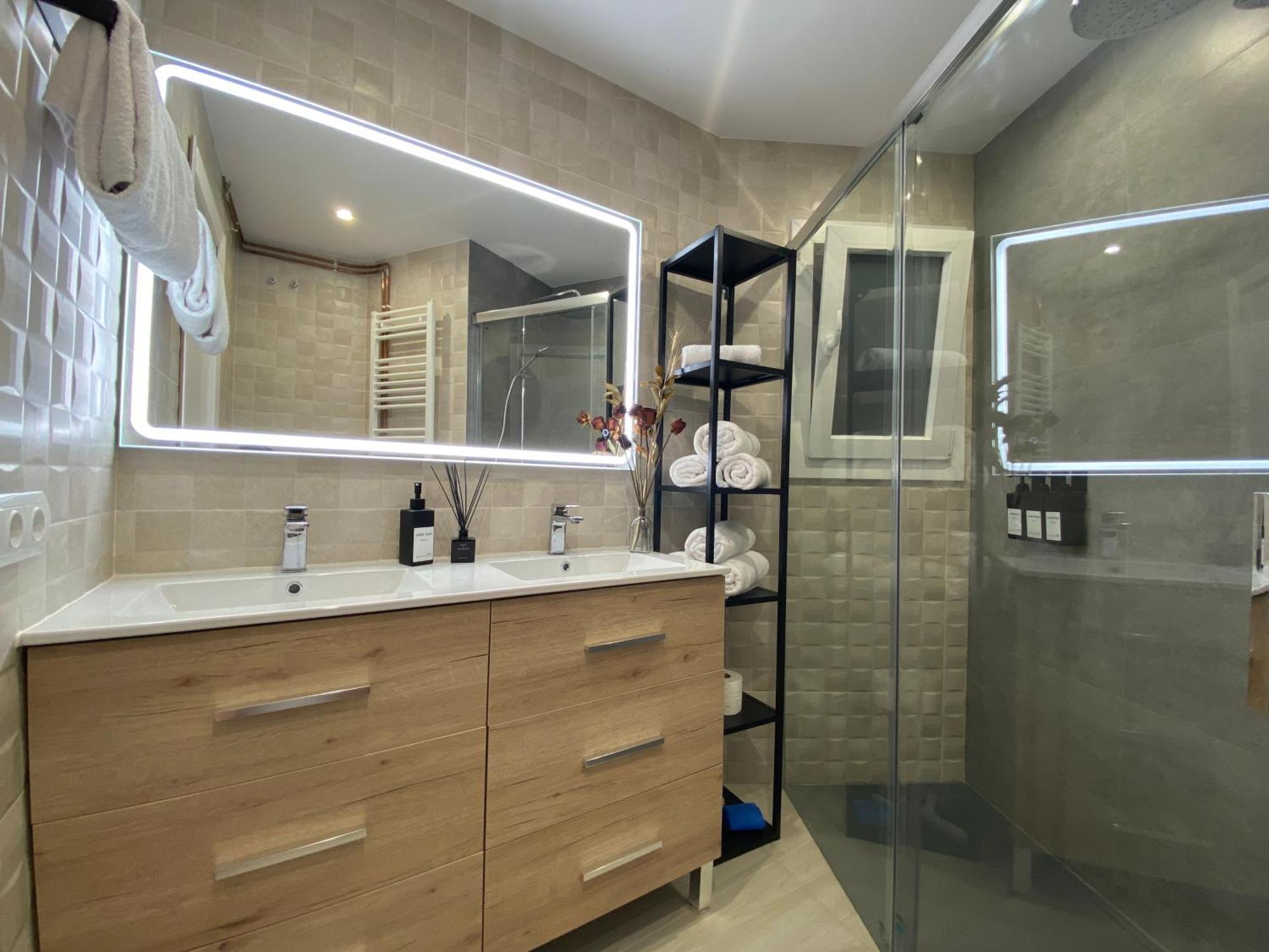 Apartaments L'Arc بالافروجيل المظهر الخارجي الصورة